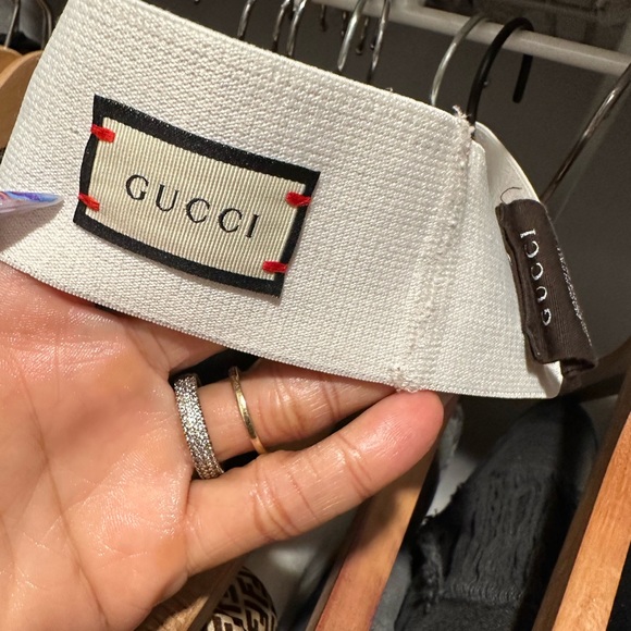 ✨Authentic GUCCI Headband❤️ - Picture 4 of 6